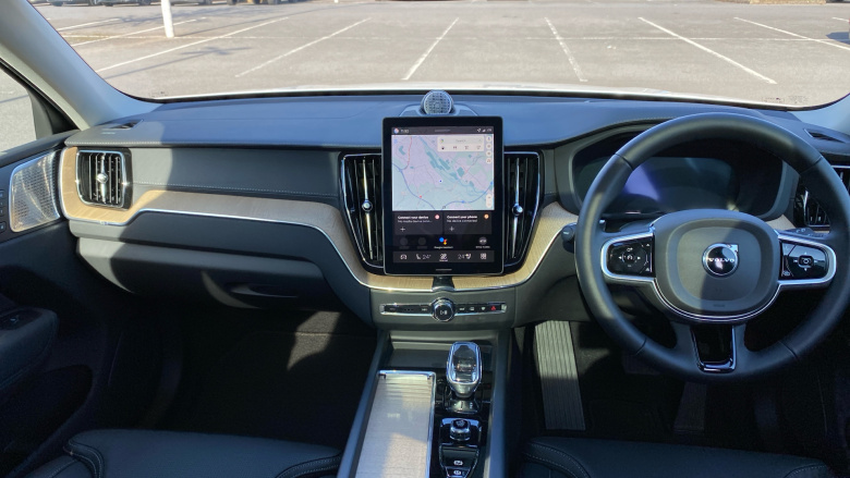 Volvo XC60 2.0 B5P Ultra Dark 5dr AWD Geartronic Petrol Estate